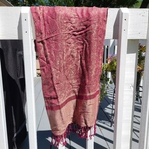 Pink and gold pashmina